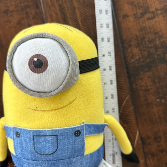 👁️ Despicable Me Minion Plush - Picture 5 of 9